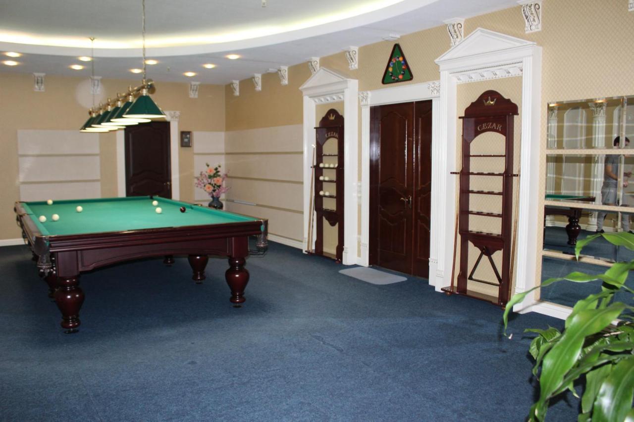 Ceasar Hotel Nikolayev Ngoại thất bức ảnh